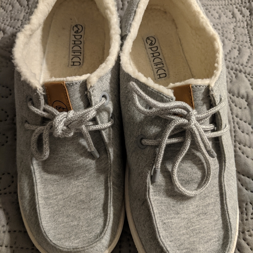 Womens Faux Fur Lined Shoes Sz 10